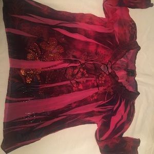 New direction Hilow sheer three-quarter sleeve